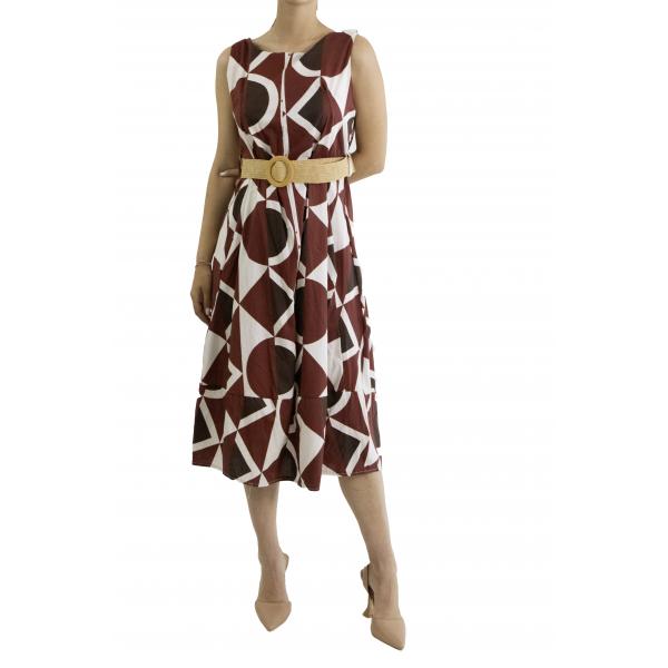 Vestito lungo smanicato con cintura